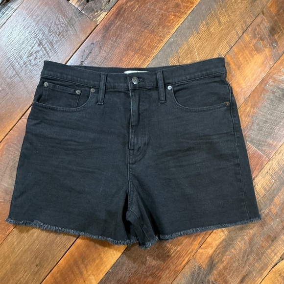 Madewell High Rise Black Denim Shorts Raw Hem | Size 31 - Picture 5 of 7